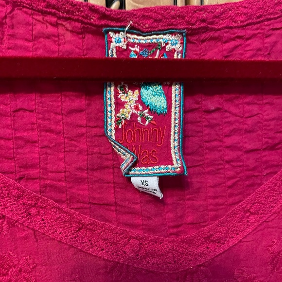 Johnny Was Fuschia Cotton Eyelet Sleeveless Tank/Shell. XS - Picture 2 of 6